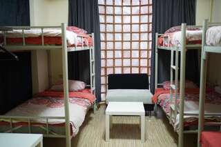 Хостелы Hostel Plovdiv Пловдив Односпальная кровать в общем номере с 6 кроватями-3