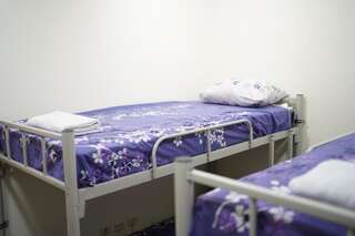 Хостелы Hostel Plovdiv Пловдив Односпальная кровать в общем номере с 4 кроватями-14