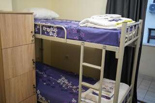 Хостелы Hostel Plovdiv Пловдив Односпальная кровать в общем номере с 4 кроватями-17